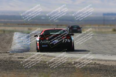 media/Oct-26-2025-CalClub SCCA (Sun) [[8ce1e69566]]/Group 4/Grapevine/